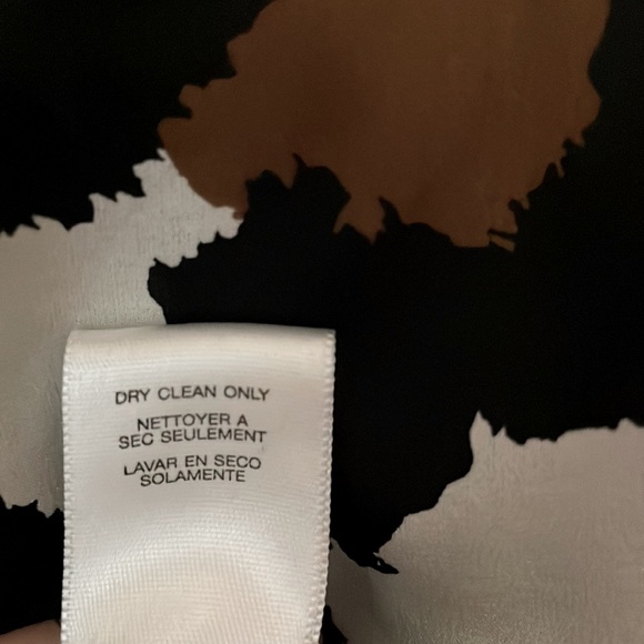 MICHAEL KORS 100% SILK LEOPARD PRINT PEASANT TOP - Picture 6 of 6